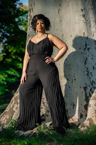 Ace of Spade Black Pleated Plus Sized Jumpsuit Details