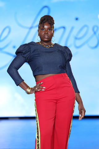 The Erinn Cropped Denim Puff Sleeve Shirt 